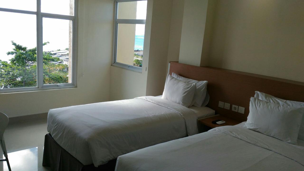 Big Fish Hotel Manado Kültér fotó